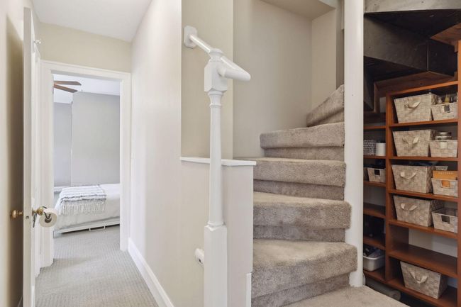 Stairway with storage | Image 20