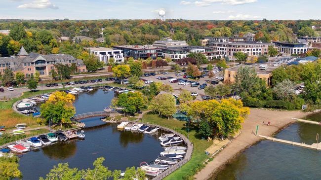 APT-204 - 253 Lake St E, Condo with 1 bedrooms, 1 bathrooms and null parking in Wayzata MN | Image 28