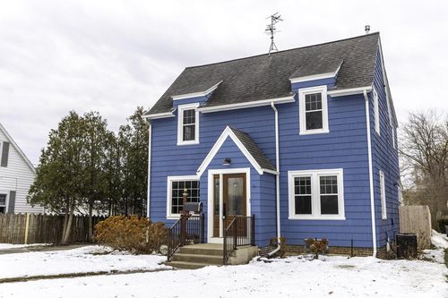 915 North Avenue, Sheboygan, WI, 53083 | Card Image