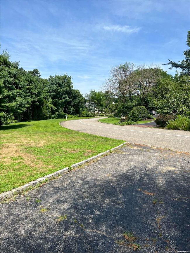21 The Grasslands, House other with 5 bedrooms, 4 bathrooms and null parking in Woodbury NY | Image 12