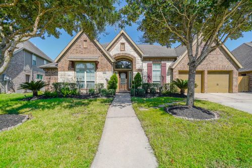 13619 Starwreath Drive, Pearland, TX, 77584 | Card Image