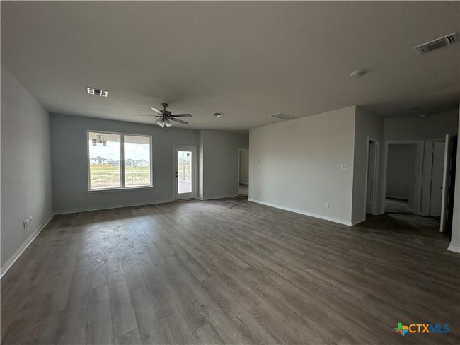 909 James Parker Cir, House other with 4 bedrooms, 2 bathrooms and null parking in Killeen TX | Image 8