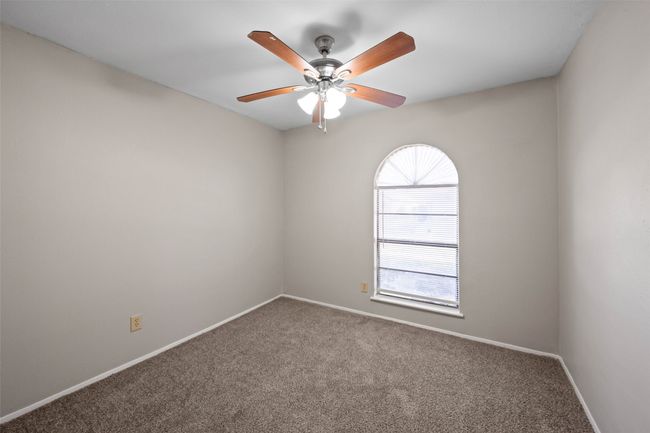 618 Live Oak Dr, House other with 3 bedrooms, 2 bathrooms and null parking in Mansfield TX | Image 14