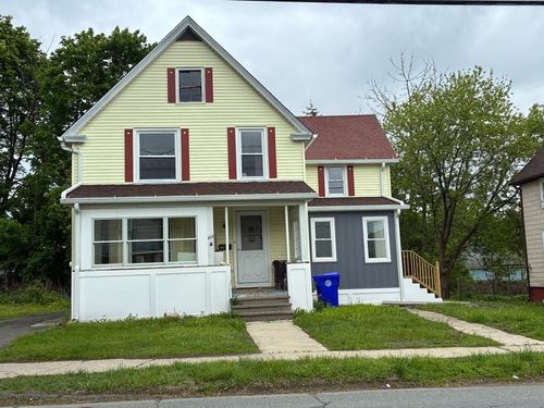 303 Chapman St, Greenfield, MA, 01301-1717 | Card Image