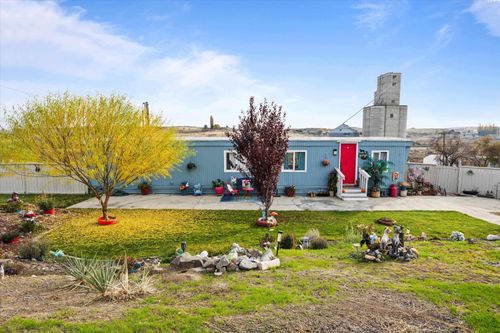 110 Tacoma Ave, Eltopia, WA, 99330-9609 | Card Image