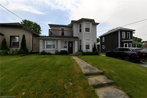 10 Meda St, Saint Thomas, ON, N5P1W5 | Card Image