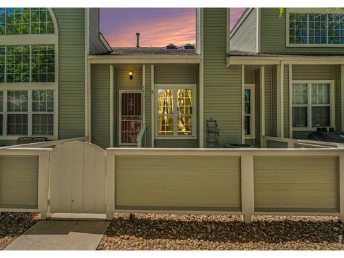 5875 W Asbury Pl, Lakewood, CO, 80227-2555 | Card Image