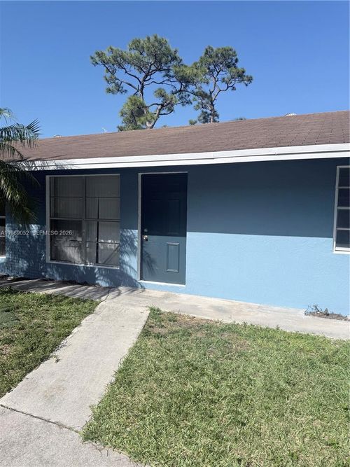 2639-2639 Se Clayton St, Stuart, FL, 34997-5019 | Card Image