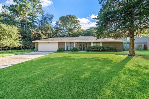 12155 Hawthorne Dr, Montgomery, TX, 77356-8959 | Card Image