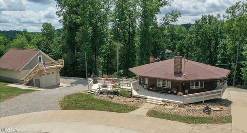 6 Latonka Trl, Malvern, OH, 44644-9645 | Card Image