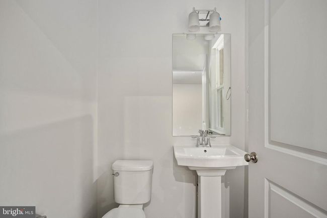 10170 Queens Way, Townhouse with 4 bedrooms, 4 bathrooms and null parking in MANASSAS VA | Image 32