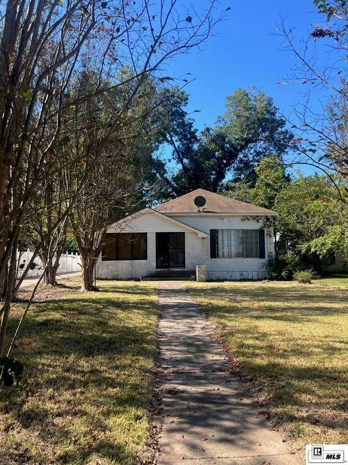 1306 Lake St, Lake Providence, LA, 71254-2434 | Card Image