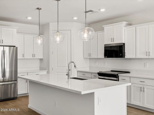 8880 S 244th Ln, Buckeye, AZ, 85326-7932 | Card Image