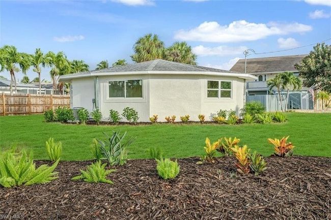 Rear Exterior View - VIRTUALLY EDIT PHOTO | Image 7