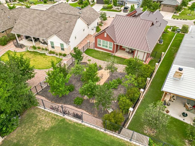 Aerial perspective of suburban area | Image 38