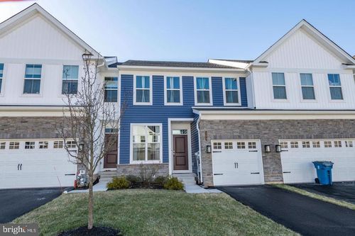 204 Wystone Ct, COLMAR, PA, 18915 | Card Image