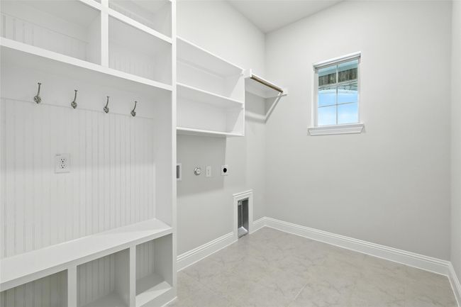 Mudroom with baseboards | Image 23