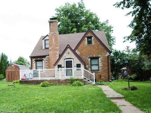 2007 37th St, Rock Island, IL, 61201-4818 | Card Image