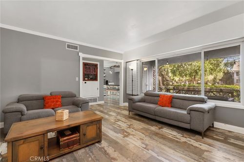 a17-1521 S Pomona Ave, Fullerton, CA, 92832 | Card Image