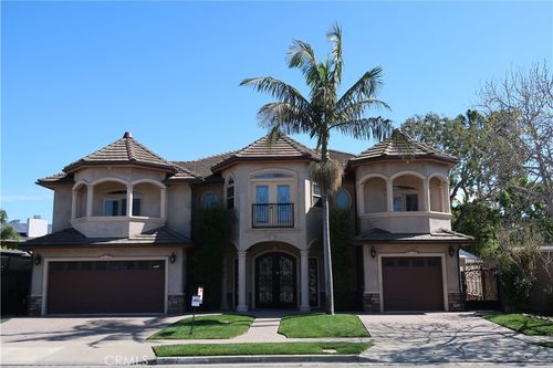 16802 Kamalii Dr, Huntington Beach, CA, 92649-3044 | Card Image