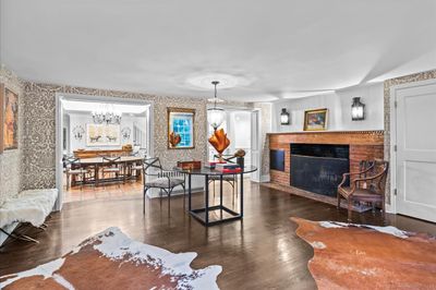 149 John Street, House other with 4 bedrooms, 3 bathrooms and null parking in Greenwich CT | Image 3