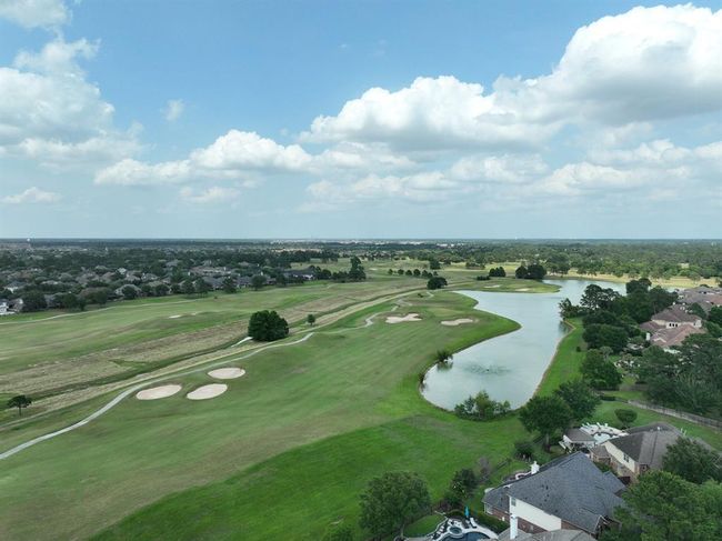 Gleannloch Farms Golf Club. located within the neighborhood, has recently been sold and new owners are planning many improvements. | Image 45
