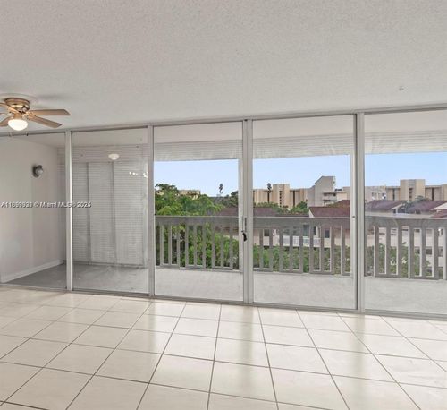 apt-6r-6921 Environ Blvd, Lauderhill, FL, 33319-4209 | Card Image