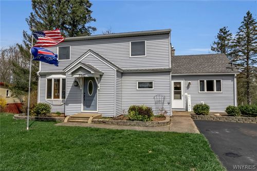 7547 Ridge Rd, Gasport, NY, 14067-9425 | Card Image