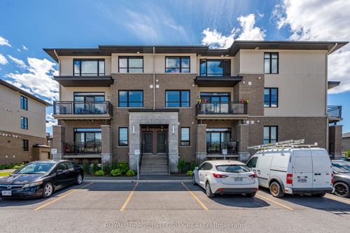 35 Carabiner Pvt, Ottawa, ON, K1W0L7 | Card Image