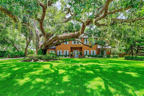 807 Centerbrook Dr, Brandon, FL, 33511-8074 | Card Image