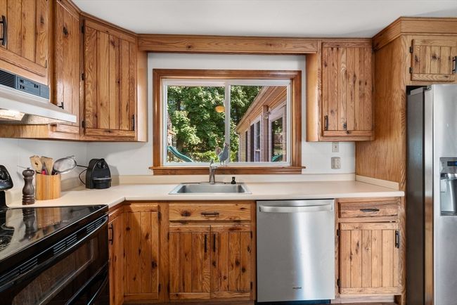 9 Pollock Rd, House other with 4 bedrooms, 2 bathrooms and 4 parking in Wayland MA | Image 14