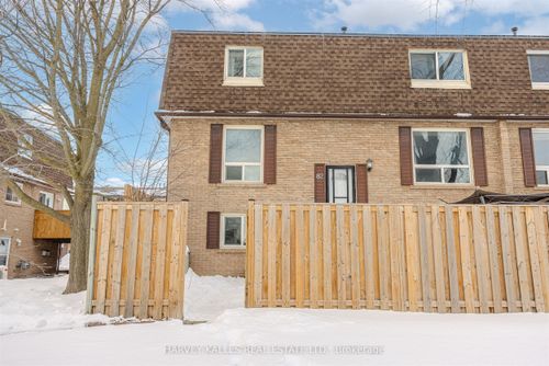 82-321 Blackthorn St, Oshawa, ON, L1K1L3 | Card Image