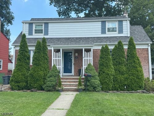 17 Birchwood Dr, Hawthorne, NJ, 07506-1116 | Card Image
