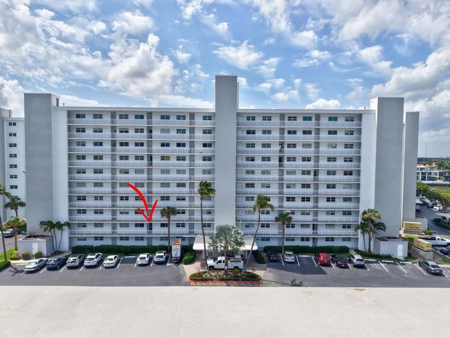 APT-214B - 3224 S Ocean Blvd, Condo with 2 bedrooms, 2 bathrooms and null parking in Highland Beach FL | Image 40