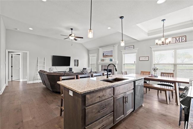 1002 Fox Trot Dr, House other with 4 bedrooms, 3 bathrooms and null parking in Odessa MO | Image 10