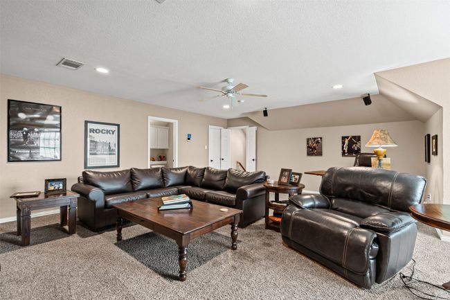 1501 Leaning Oak Ln, House other with 4 bedrooms, 4 bathrooms and null parking in Cleburne TX | Image 29