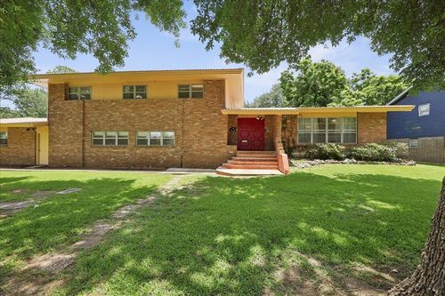 2701 Mcbride Dr, Port Neches, TX, 77651-5201 | Card Image