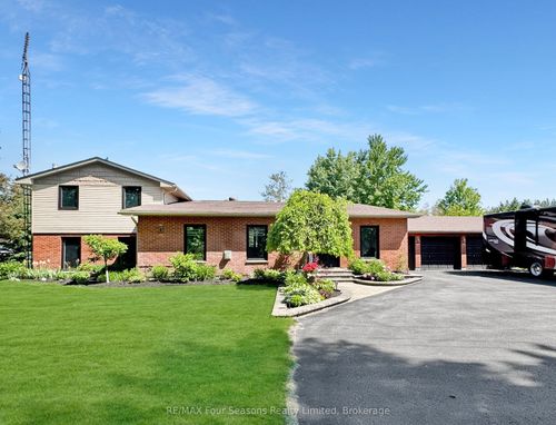 6184 County Rd 9, New Lowell, ON, L0M1N0 | Card Image