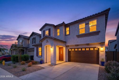 8114 E Petunia Avenue, Mesa, AZ, 85212 | Card Image
