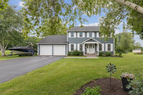 2303 Wellington Drive S, Cazenovia, NY, 13035 | Card Image