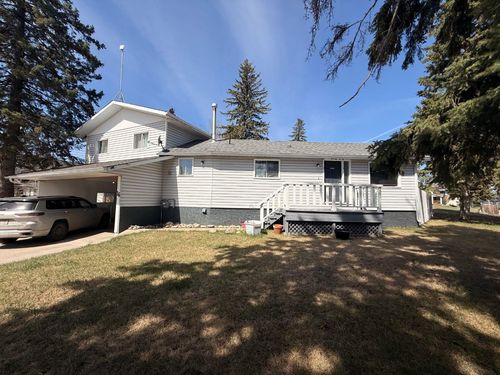16 Blueberry Dr, Whitecourt, AB, T7S1G7 | Card Image