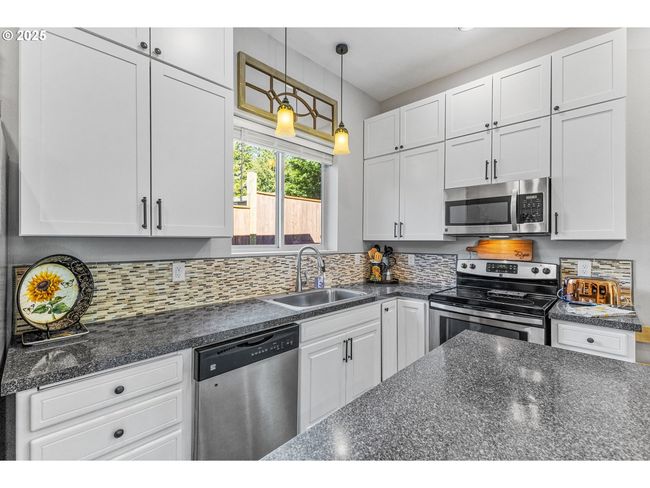 3460 Summers Ln Se, House other with 3 bedrooms, 3 bathrooms and 2 parking in Turner OR | Image 41
