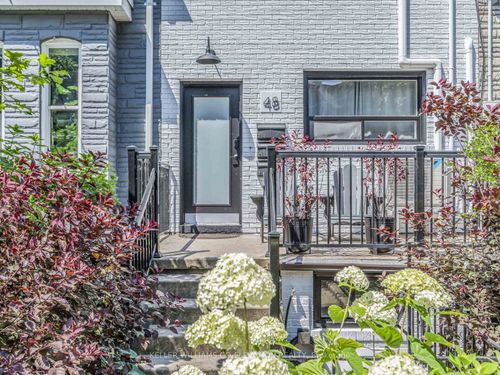 48 Massey St, Toronto, ON, M6J2T4 | Card Image