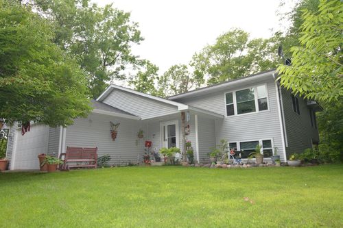 32375 Us Highway 169, Onamia, MN, 56359-2167 | Card Image