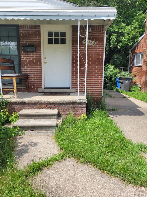 29480 Birchwood St, Inkster, MI, 48141-1024 | Card Image