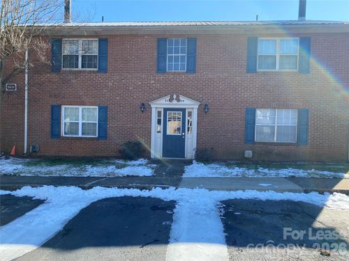 h-5819 Hunting Ridge Lane, Charlotte, NC, 28212 | Card Image