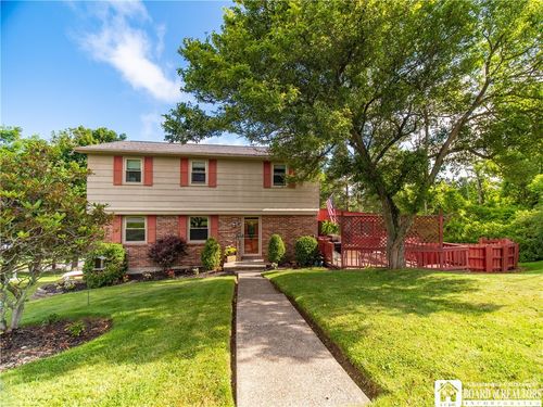 9 Winding Way, Lakewood, NY, 14750-9630 | Card Image