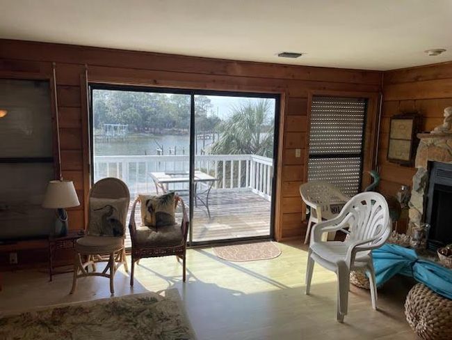 515 W Sawyer St, House other with 3 bedrooms, 3 bathrooms and 6 parking in St. George Island FL | Image 13