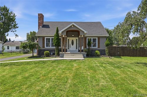 16 Vita Ave, Cheektowaga, NY, 14227-1520 | Card Image