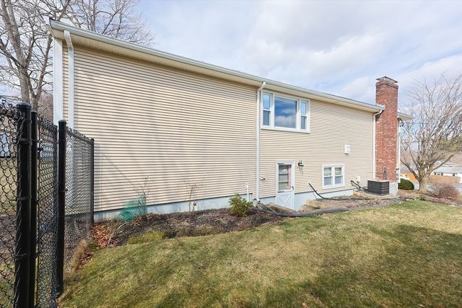 222 Evergreen Ave, House other with 5 bedrooms, 2 bathrooms and 6 parking in Braintree MA | Image 39